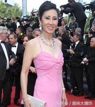 中国首富王健林背后的女人：林宁，高贵大气背景不凡