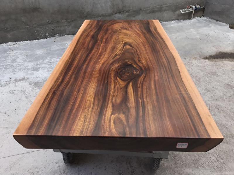 谁说只有土豪才能用实木家具？奥坎大板——性价比之王