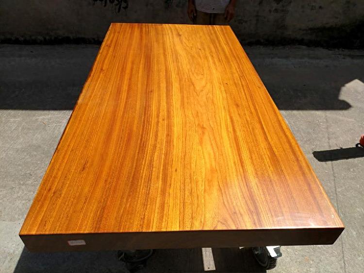 谁说只有土豪才能用实木家具？奥坎大板——性价比之王