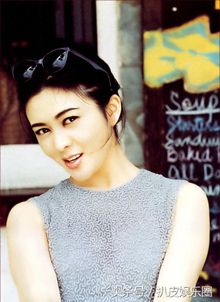 看完52岁关之琳年轻时的照片，突然觉得身边的美女都丑