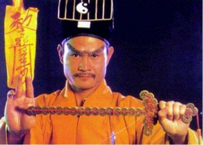 ​僵尸道长【林正英】相信大家都知道，那英叔到底会不会茅山术？