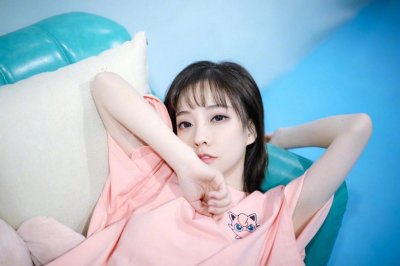 ​冯提莫最新合约消息，她究竟做了什么，从小主播成长到今天