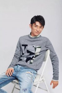 ​张一山真的是因健康问题暂退娱乐圈了吗？期待他早日回归