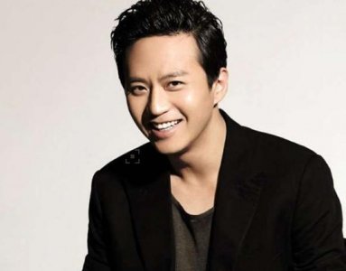 ​邓超5岁女儿近照，小花妹妹气场全开像妈妈，大爆金句征服爸爸