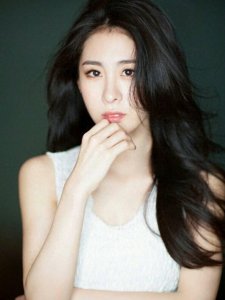 ​新生代流行女歌手——张碧晨