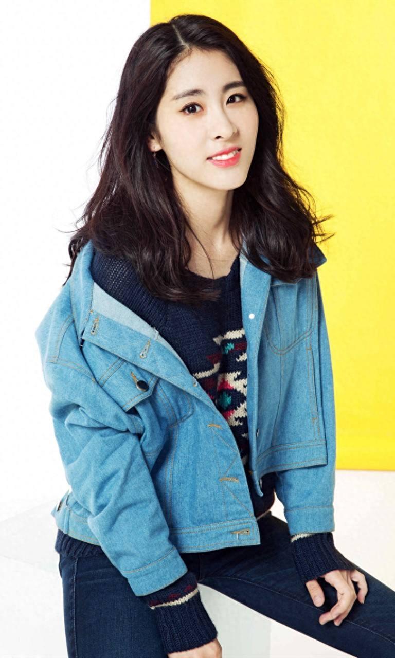 新生代流行女歌手——张碧晨