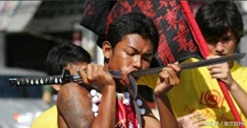 乩童,信不信由你,但亲身经历过才知道多诡异恐怖