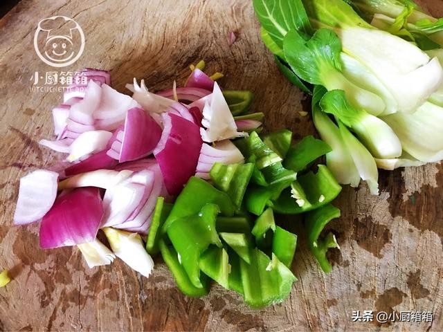 如何把炒面搞得又简单又好吃（这才是炒面的正确做法）(5)