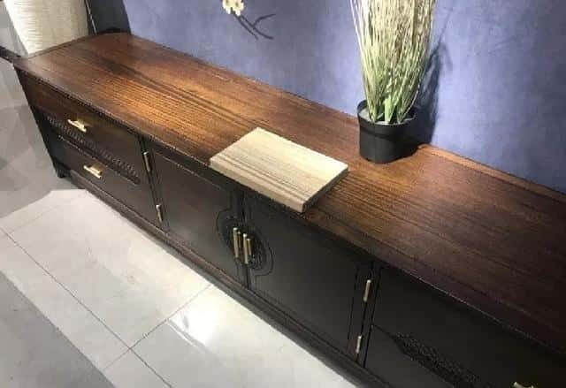 乌金木和黑檀木区别（乌金木和黑檀木哪个档次高）