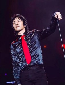 ​郑钧前妻孙锋照片（孙锋比刘芸输在哪里）