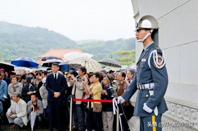 ​曹兴诚从统派到独派的历程