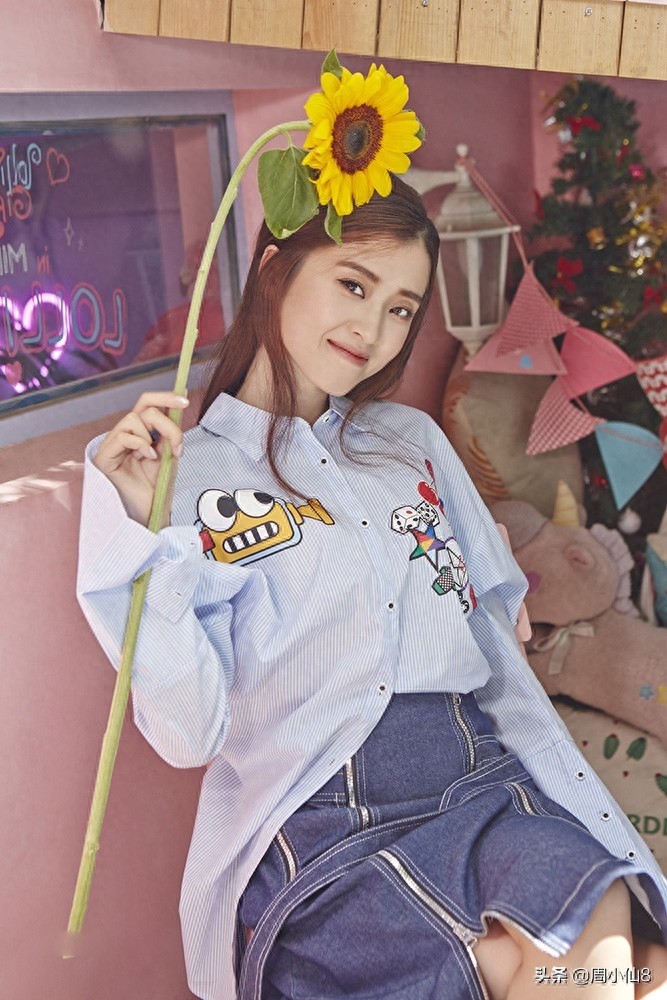 明星李若嘉,娱乐圈影视女演员,是具有实力的艺人