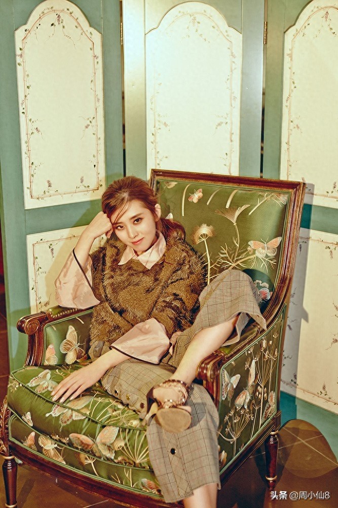 明星李若嘉,娱乐圈影视女演员,是具有实力的艺人