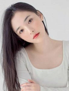 ​女生脸上有这几个特征，是典型的“初恋脸”，难怪男人都喜欢