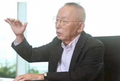 ​柳井正:从小镇男装店到全球时尚巨头的传奇旅程