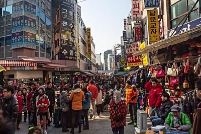 ​中美冲突中，韩国成为最大受害者，韩国经济跌出全球前10