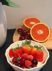 ​周末日常文案：这世界除了诗和远方，还有理想跟周末