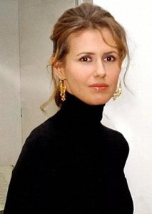 ​沙漠玫瑰阿斯玛：优雅笑颜48，美艳不减当年