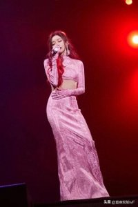 ​张靓颖与冯轲，离婚6年后，二人之间的输赢已见分晓