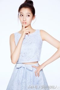 ​关晓彤表白李易峰，这情敌来头不小