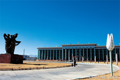 世界最高城市的城镇：狮泉河