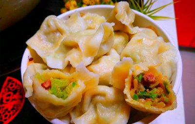 ​冬天要多吃萝卜，教你萝卜饺子最好吃做法，鲜嫩多汁不滑腻，真香