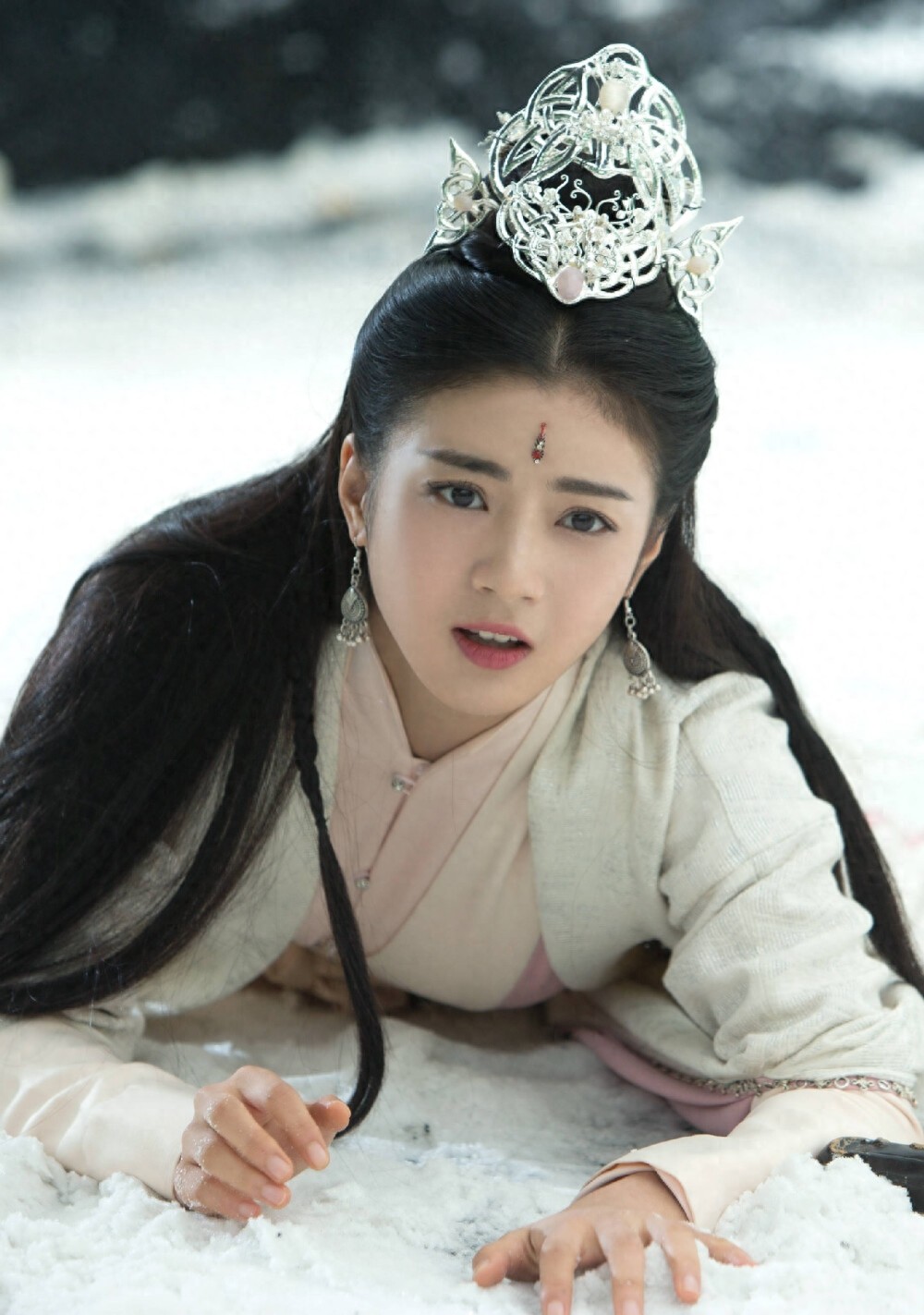 组图：内地女演员张雅钦