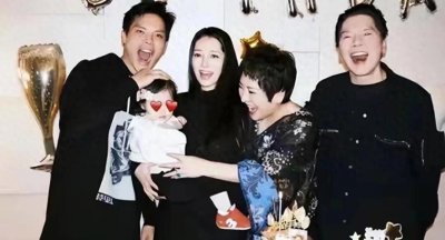 ​＂向太力挺郭碧婷：绝对不会控制她，我们的关系像好朋友一样＂