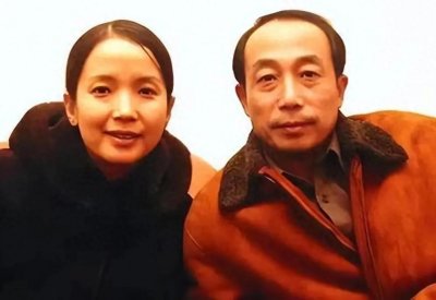 ​孙海英：从荧幕传奇到舆论漩涡的演艺征程