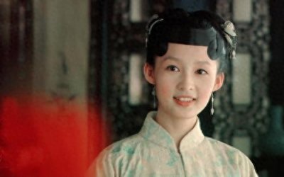 ​李沁出道10年了！这些年的剧照变化盘点，有没有整容一看就知道