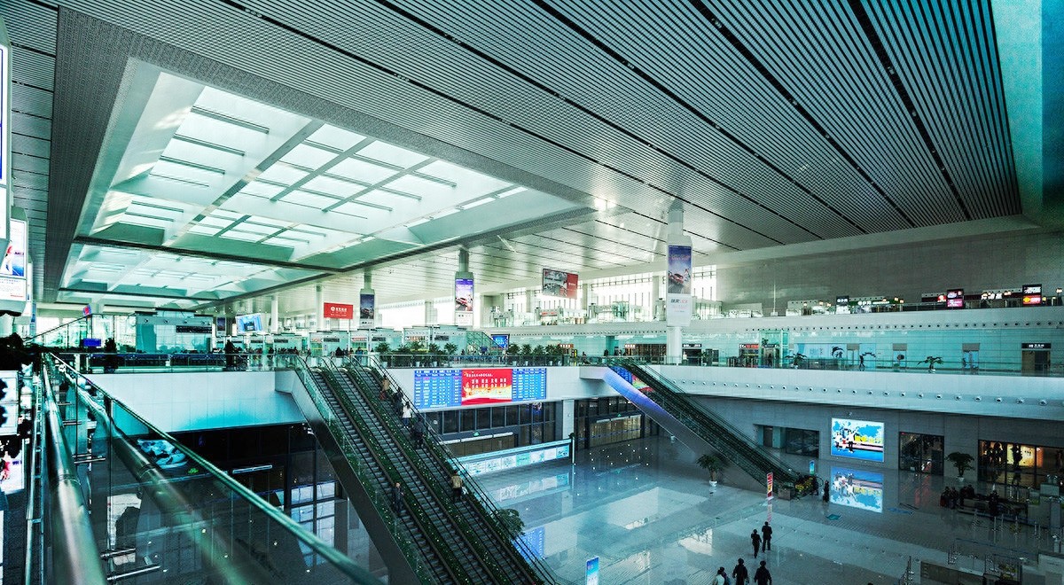 航拍合肥南站，华东四大高铁站之一，徽派建筑的最佳诠释