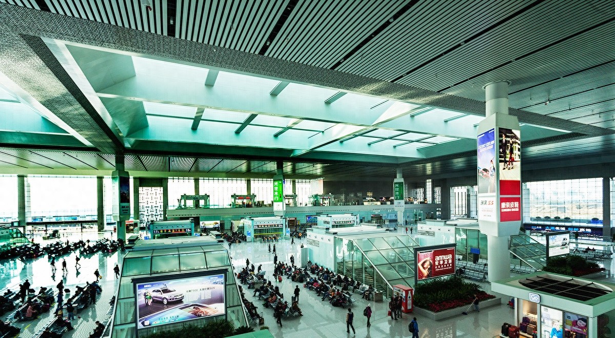 航拍合肥南站，华东四大高铁站之一，徽派建筑的最佳诠释