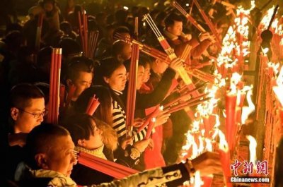 ​2017年度佛教精选图片 敬意献给生活