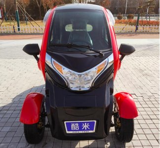 ​酷米低速电动车测评：搭载3000W电机，可用太阳能，续航160公里