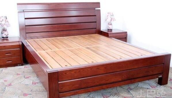 长时间睡硬床板的危害