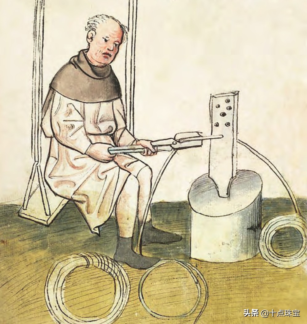 硬金和千足金的区别（不同品种的黄金差别讲解）