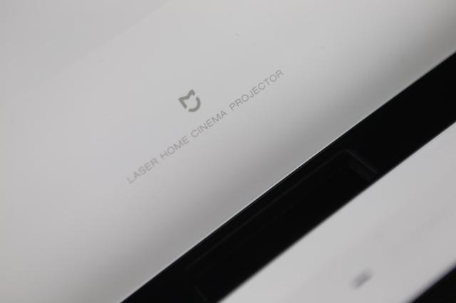 极米激光电视和小米激光电视比较(为什么贵了一万多)(8)