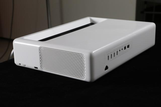 极米激光电视和小米激光电视比较(为什么贵了一万多)(16)