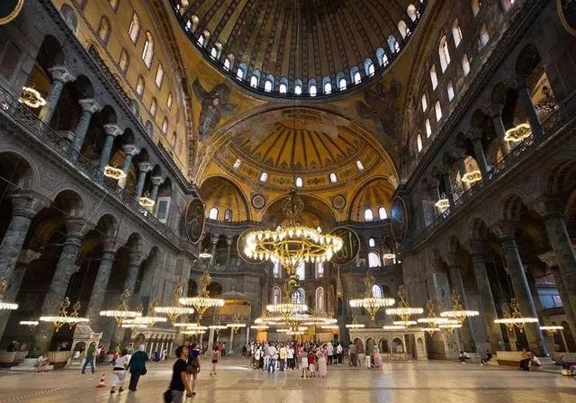 索菲亚三大教堂（为何那么多教堂都叫圣索菲亚）(11)