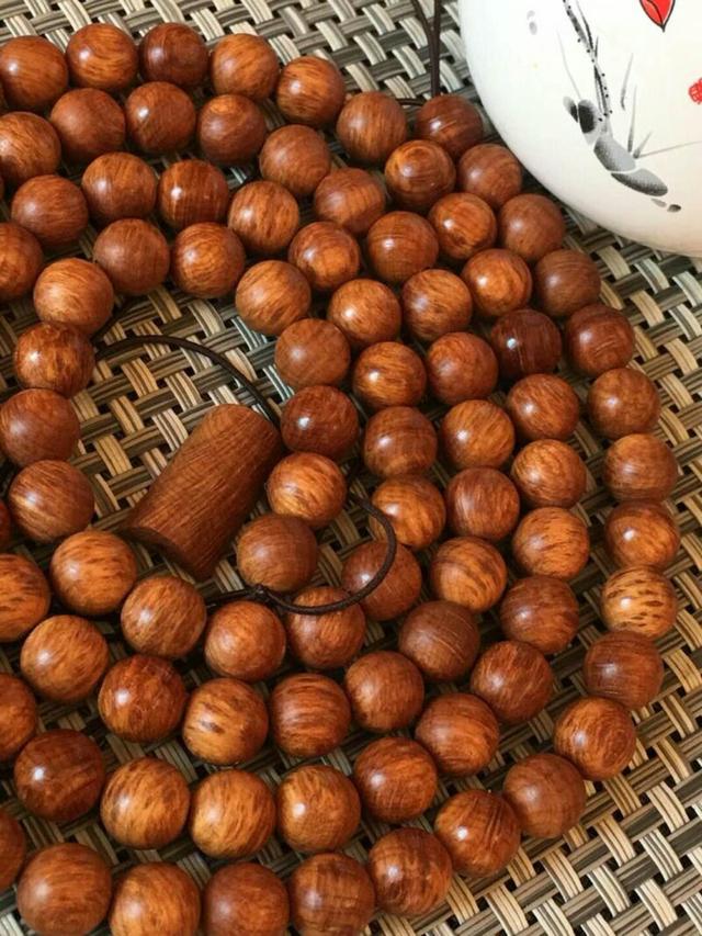 崖柏手串怎么盘又快又亮（崖柏手串如何正确盘玩你知多少）(44)