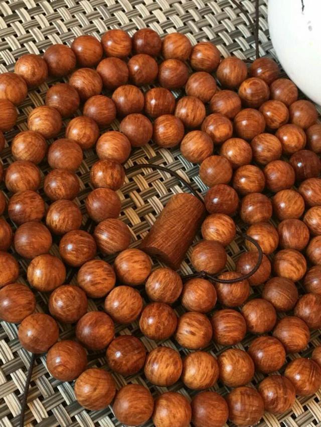 崖柏手串怎么盘又快又亮（崖柏手串如何正确盘玩你知多少）(43)