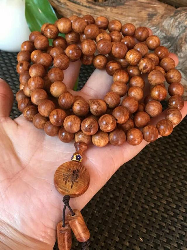 崖柏手串怎么盘又快又亮（崖柏手串如何正确盘玩你知多少）(32)