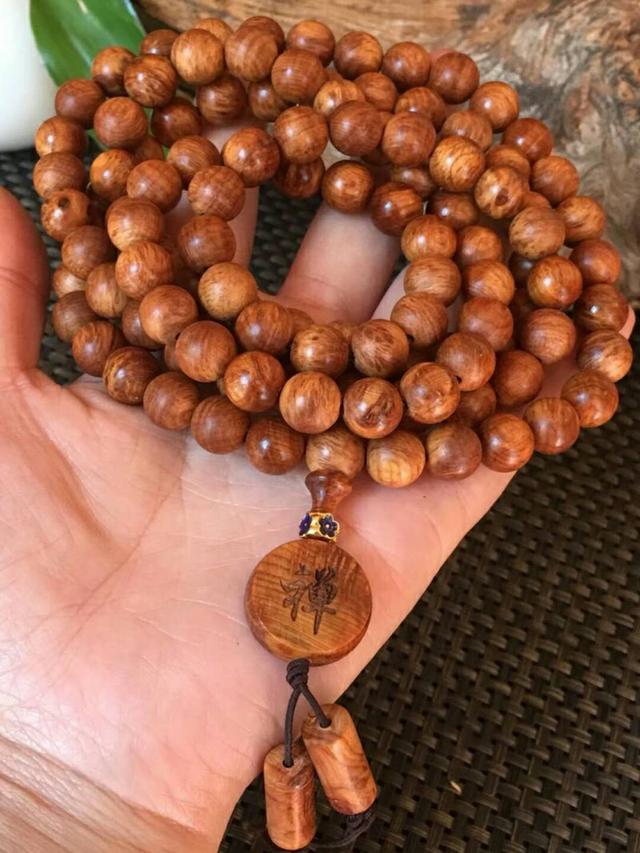 崖柏手串怎么盘又快又亮（崖柏手串如何正确盘玩你知多少）(30)