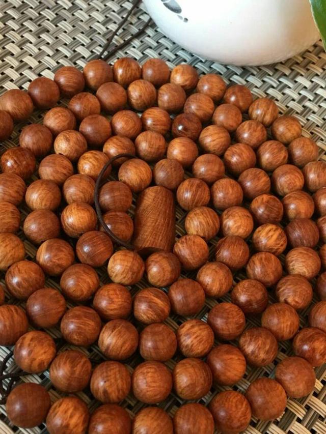 崖柏手串怎么盘又快又亮（崖柏手串如何正确盘玩你知多少）(41)