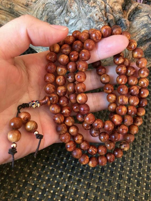 崖柏手串怎么盘又快又亮（崖柏手串如何正确盘玩你知多少）(46)