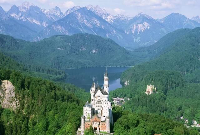 柏林由来，柏林名字的由来？图6