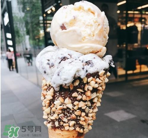 emack bolio's堆叠冰淇淋多少钱？堆叠冰淇淋好吃吗？