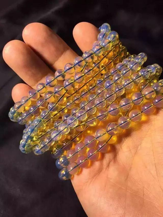 假的蓝珀是什么样子的?