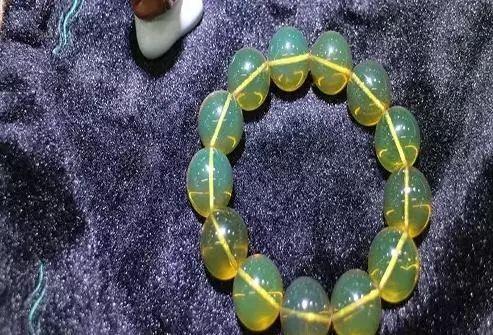 假的蓝珀是什么样子的?