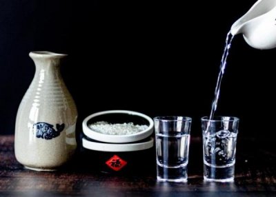 ​52度白酒能冻成冰吗为什么(52度白酒放冰箱里会结冰吗?)